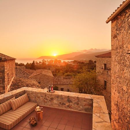 Villa Petreas Castle Kardhamili Exterior foto
